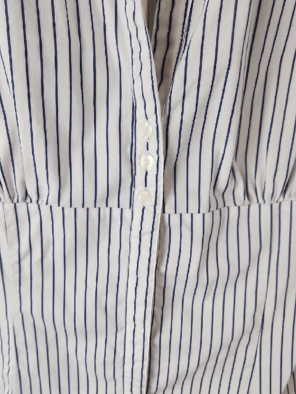 H&M White Shirt with Navy Stripes Large - Picture 7 of 11